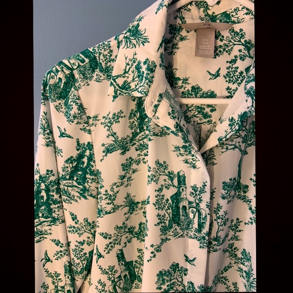 Bundle; button down & earrings - Picture 3 of 6